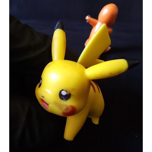 Lot of 4 Mini Miniature Pokemon Figures Toys Pikachu Charmander Action Figurines - Picture 7 of 9